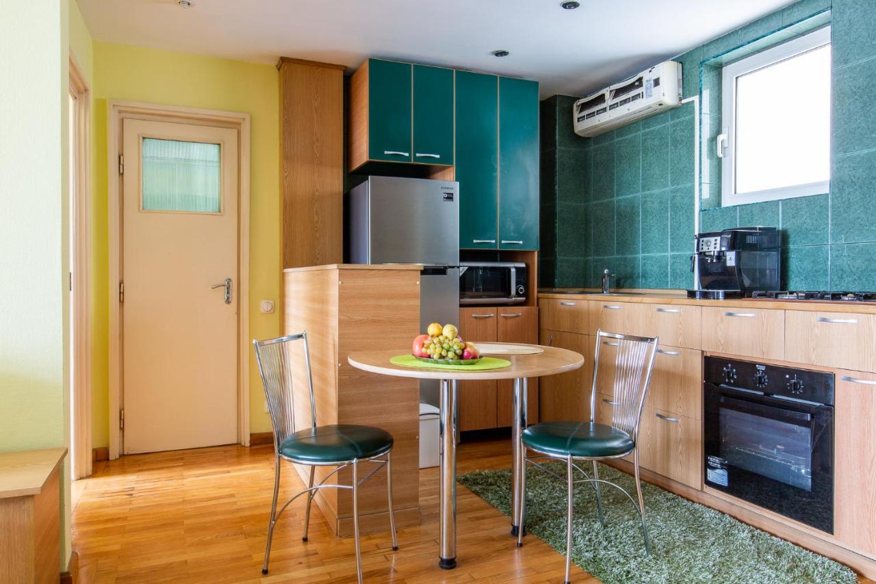 בוקרשט Cozy Apartment מראה חיצוני תמונה